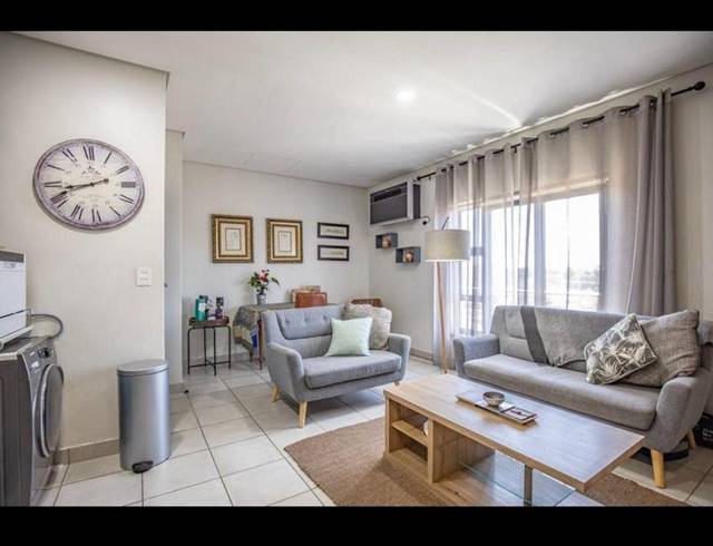 1 BEDROOM APARTMENT FOR SALE IN MENLO PARK